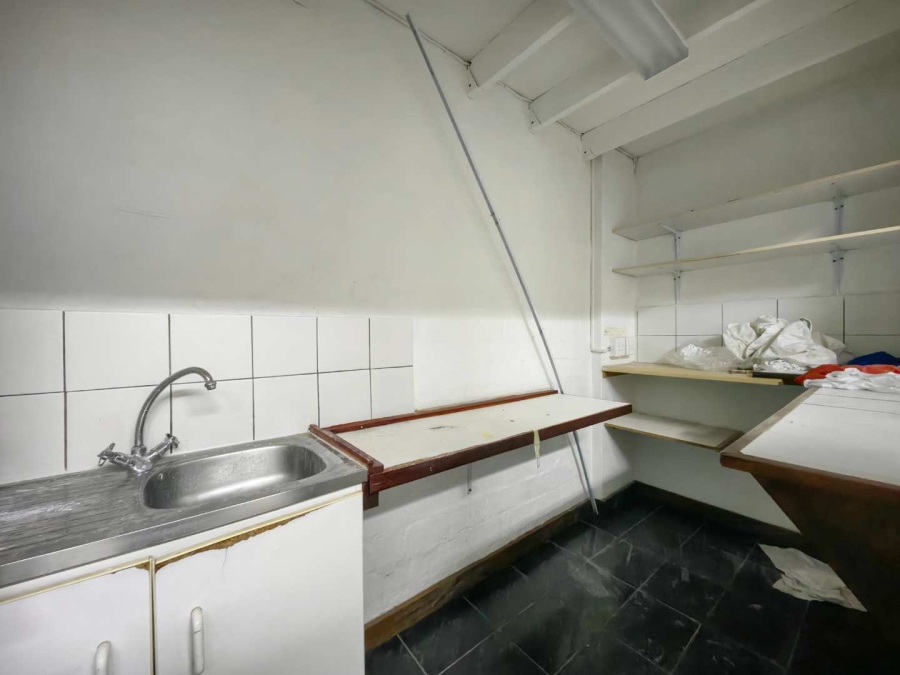 To Let commercial Property for Rent in Woodstock Western Cape